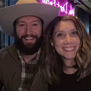 Meet your Posher, Whitnee